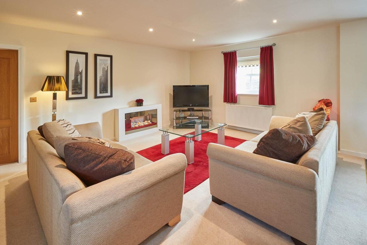 Host & Stay - Folkton Cottages Scarborough Bagian luar foto